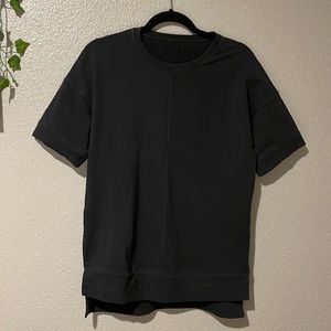 Lululemon T Shirt